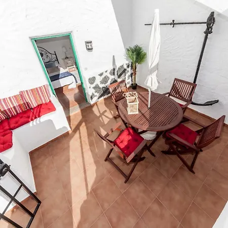 Luxury Beach Ocean Views 公寓 *